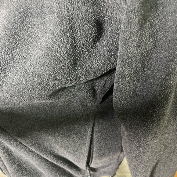Columbia fleece zipper closure jacket - Picture 3 of 7